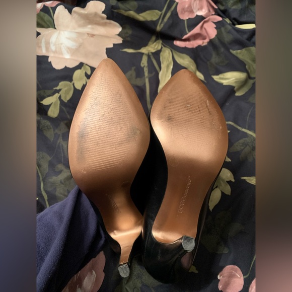 🦇 Vintage BCBGeneration heels/pumps 🦇 - Picture 6 of 7